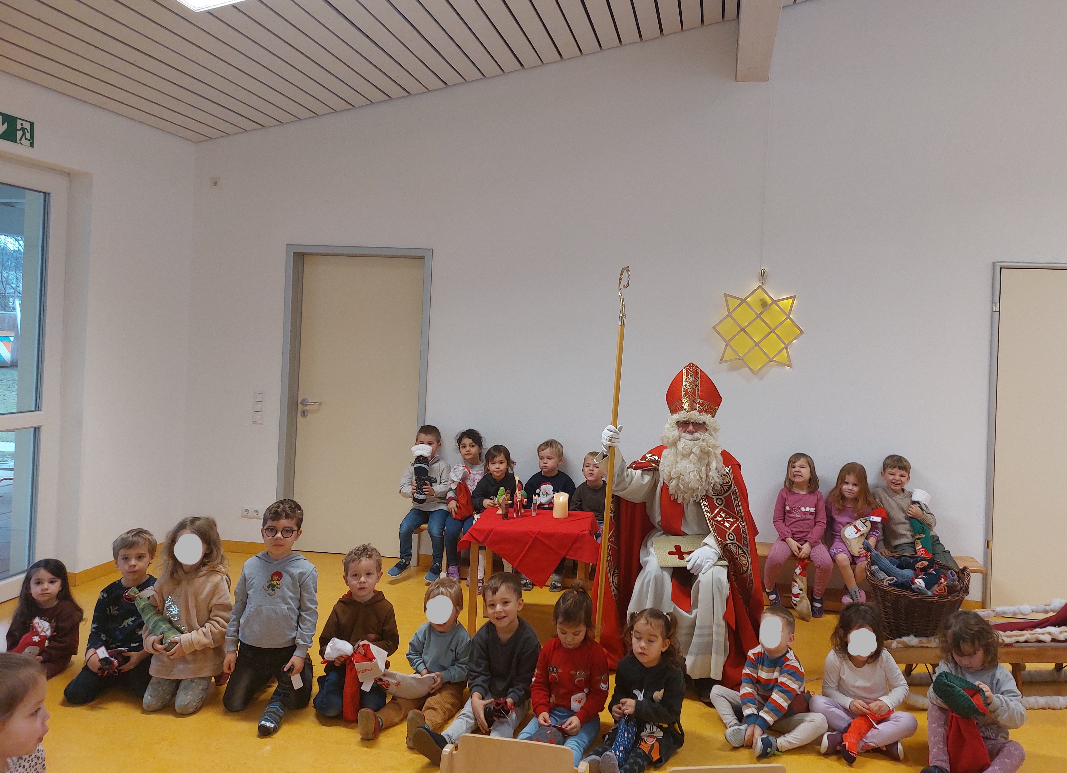 HO HO HO - Der Nikolaus is do!